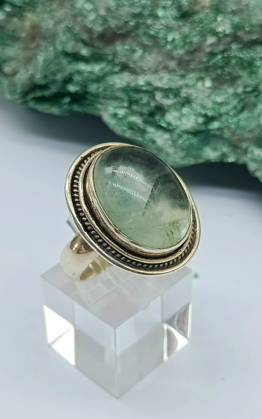 Green Fluorite 925 Sterling Silver Ring Size 7 Crystal Wellness