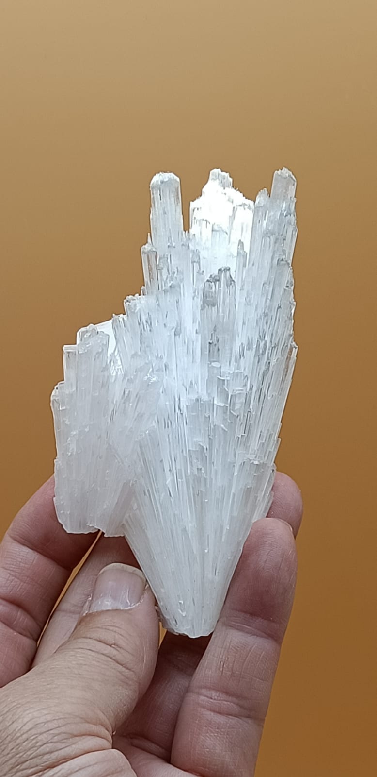 Scolecite 157g 135mm x 60mm