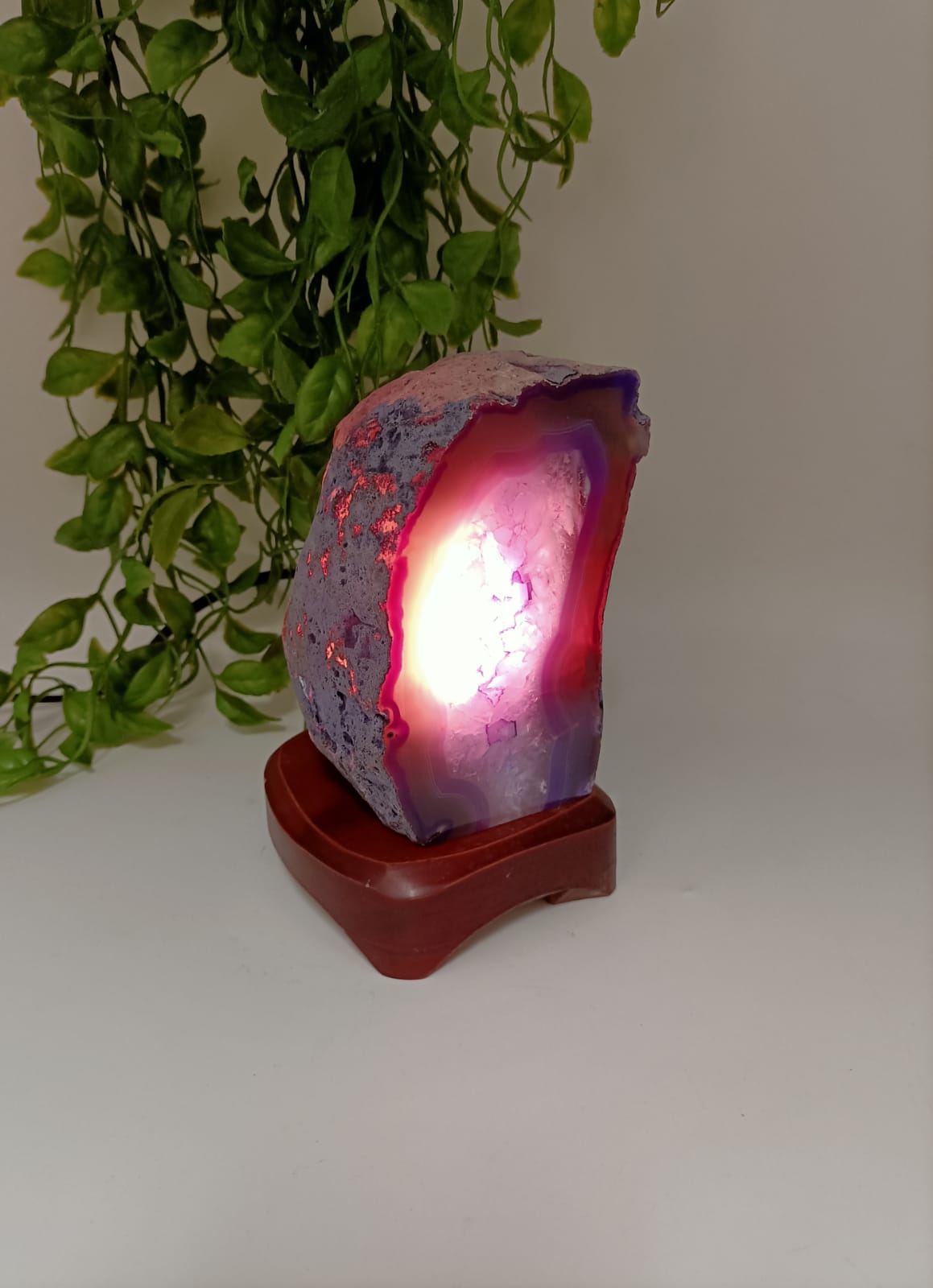 Pink Agate Lamp 1578g Crystal Wellness